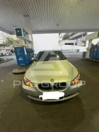2005 BMW 523
