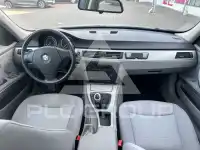 2005 BMW 320
