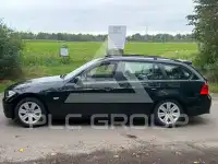 2005 BMW 320