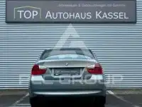 2005 BMW 320