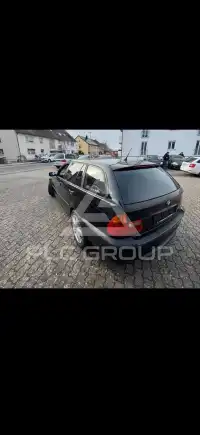 2005 BMW 320