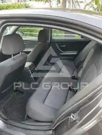 2005 BMW 320