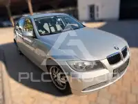 2005 BMW 320