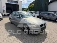 2005 BMW 320