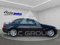 2005 BMW 320