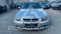 2005 BMW 320