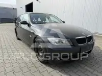 2005 BMW 320