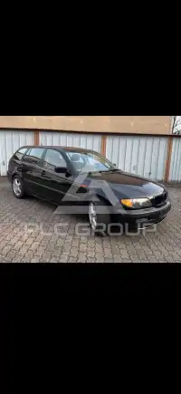 2005 BMW 320