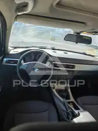 2005 BMW 320
