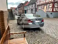 2005 BMW 320
