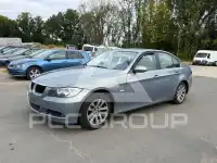 2005 BMW 320