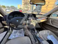 2005 BMW 320