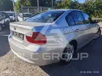2005 BMW 320