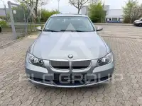 2005 BMW 320