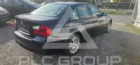 2005 BMW 320