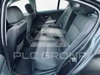 2005 BMW 320