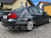 2005 BMW 320