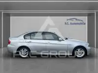 2005 BMW 320