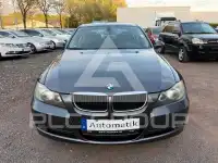 2005 BMW 320
