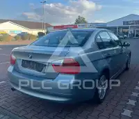2005 BMW 320