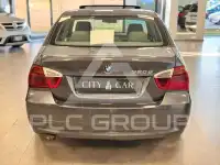 2005 BMW 320