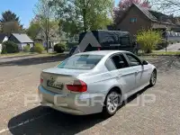 2005 BMW 320