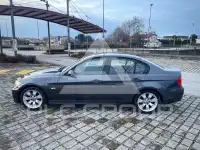 2005 BMW 320