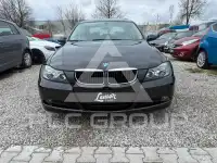 2005 BMW 320