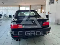 2005 BMW 330
