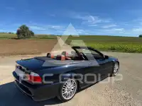 2005 BMW 330