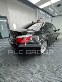 2005 BMW M5