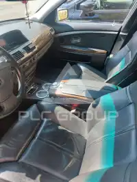 2005 BMW 730