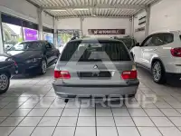 2005 BMW 318