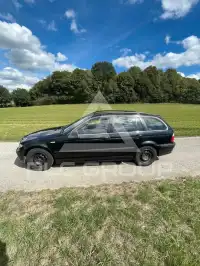 2005 BMW 318