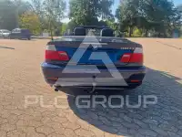 2005 BMW 318