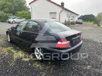 2005 BMW 318