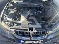 2005 BMW 318