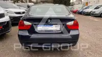 2005 BMW 318