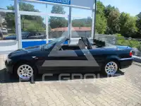 2005 BMW 318