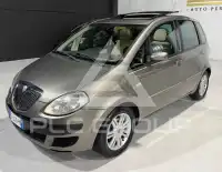 2005 Lancia Musa