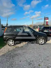 2005 Suzuki Ignis