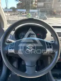 2005 Suzuki SWIFT
