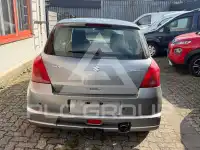 2005 Suzuki SWIFT