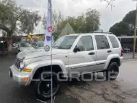 2005 Jeep CHEROKEE