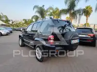 2005 Jeep CHEROKEE