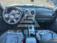 2005 Jeep CHEROKEE