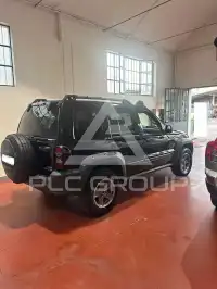 2005 Jeep CHEROKEE