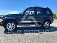 2005 Jeep CHEROKEE