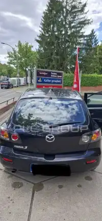 2005 Mazda 3
