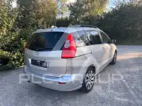 2005 Mazda 5